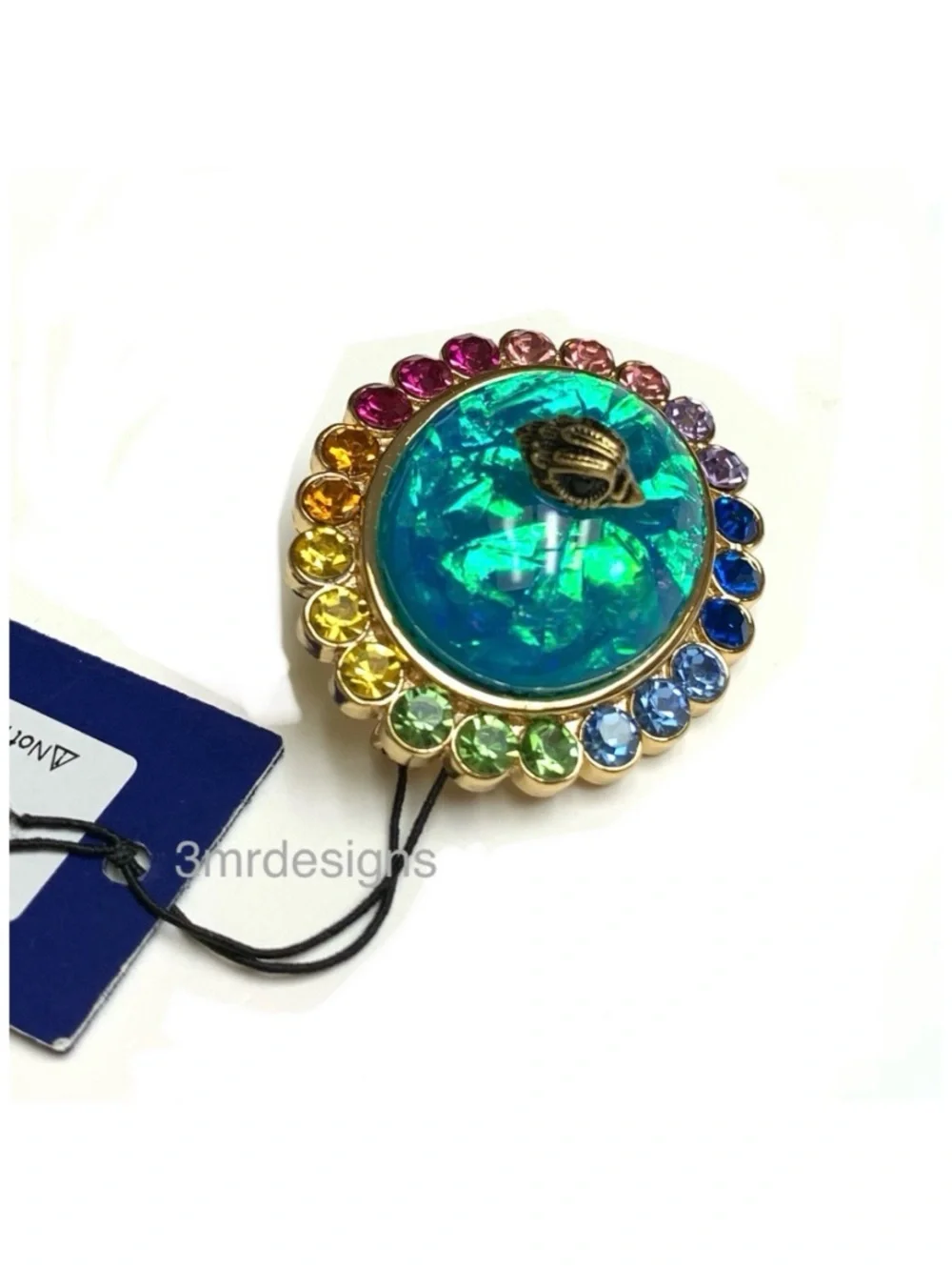 NWT KURT GEIGER Eagle-crowned Faux Opal Stone/Glass Stones Gold Tone Brooch/Pin